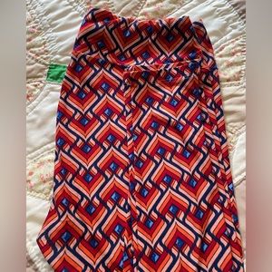 LuLaRoe leggings, tall&curvy, geometric/mod print, great condition!